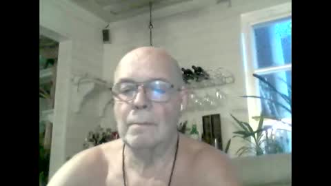 Snapshot of nudistjavist chatting on 12/21/24, 01:53 Haky online show from 12/21/24, 01:53