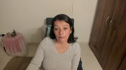 nuit_rose online show from 07/24/26, 02:09