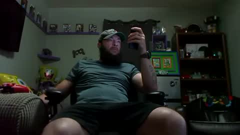 Awwwww Hey Sweetie Pies. Welcome To The Sweetie Pie Lounge. Enjoy The Dad-Cast. SweetCorny Fun-loving Dad Talk. online show from 09/10/25, 09:31