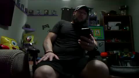 Awwwww Hey Sweetie Pies. Welcome To The Sweetie Pie Lounge. Enjoy The Dad-Cast. SweetCorny Fun-loving Dad Talk. online show from 10/29/25, 08:54