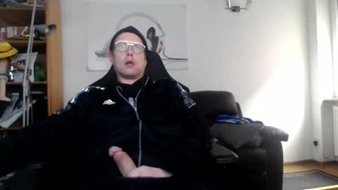 Snapshot of nursefan chatting on 12/20/25, 10:55 nursefan online show from 12/20/25, 10:55