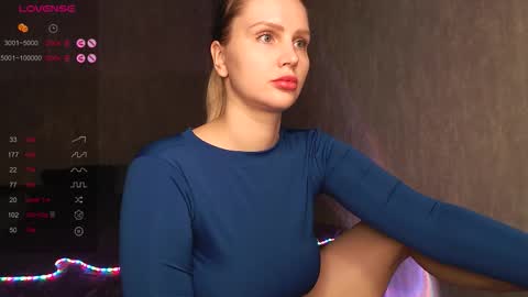 Snapshot of nutcrewlove chatting on 09/24/25, 08:45 WEELCOMEEEEEEEEEE online show from 09/24/25, 08:45