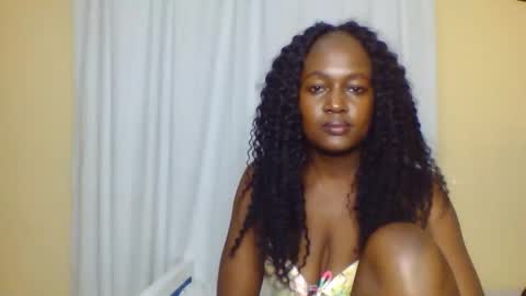 Snapshot of nutgal_ chatting on 10/18/25, 05:57 nutgal online show from 10/18/25, 05:57