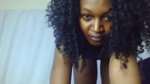 Snapshot of nutgal_ chatting on 03/19/26, 12:09 nutgal online show from 03/19/26, 12:09