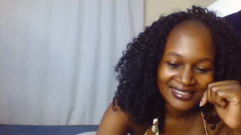 Snapshot of nutgal_ chatting on 03/23/26, 11:47 nutgal online show from 03/23/26, 11:47