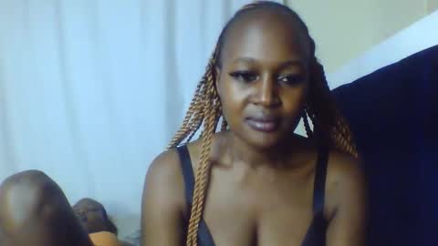 Snapshot of nutgal_ chatting on 04/07/26, 12:38 nutgal online show from 04/07/26, 12:38