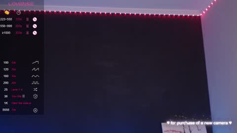 nutsy_kitty online show from 10/19/25, 08:53