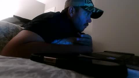 nuttincowboy727272 online show from 12/20/25, 01:45