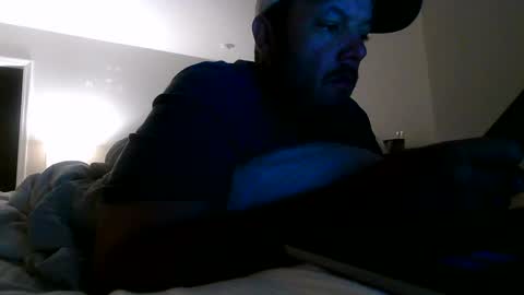 nuttincowboy727272 online show from 05/19/26, 12:49