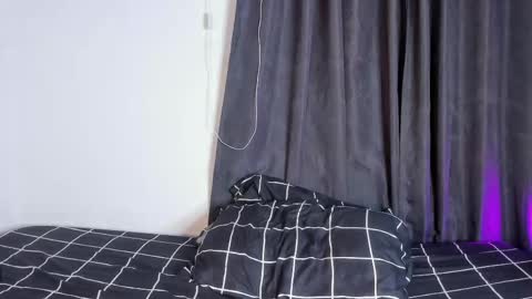 Nya online show from 06/06/26, 03:11