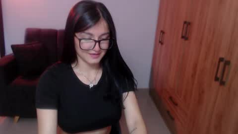 Snapshot of nyahmackenzie chatting on 03/17/26, 07:50 NyahMackenzie online show from 03/17/26, 07:50