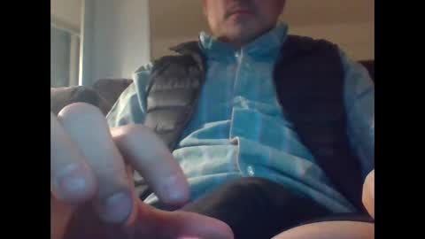 Snapshot of nycman83 chatting on 02/08/25, 03:52 NYC man online show from 02/08/25, 03:52