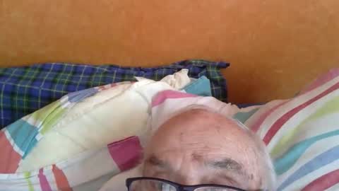 Snapshot of nymouf chatting on 03/17/26, 02:42 nymouf online show from 03/17/26, 02:42