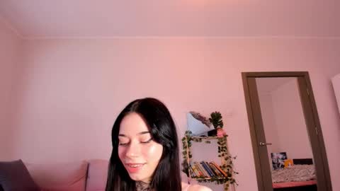 Snapshot of nymph_bliss chatting on 12/15/25, 03:55 Nymph bliss online show from 12/15/25, 03:55