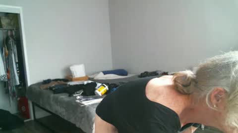 Snapshot of nymphash chatting on 02/23/25, 10:20 nymphash online show from 02/23/25, 10:20