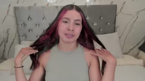 xionela gates online show from 07/09/26, 07:07