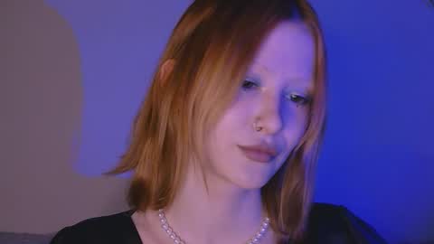 nyra_thira online show from 11/07/25, 05:13