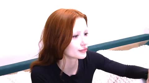 nyra_thira online show from 07/27/26, 08:27