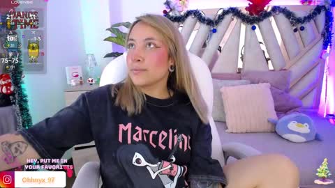 Alex   .    online show from 12/16/24, 06:43