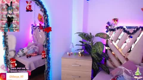 Alex   .    online show from 12/30/24, 10:53