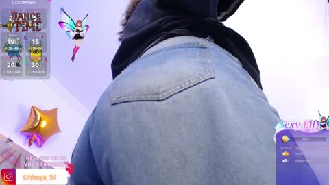 Alex   .    online show from 01/15/25, 09:20