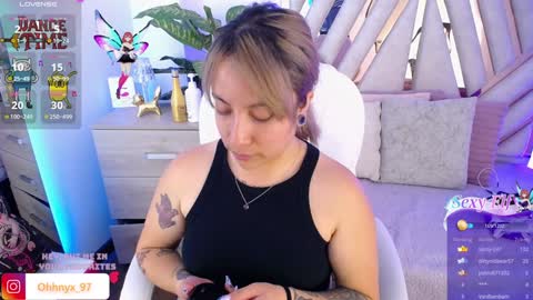 Alex   .    online show from 01/17/25, 02:39