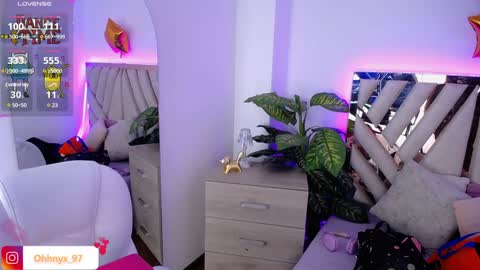 Alex   .    online show from 01/26/25, 04:20