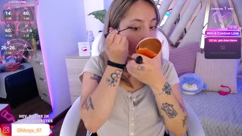 Alex   .    online show from 01/28/25, 08:47