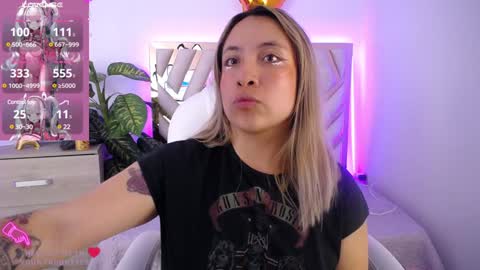 Alex   .    online show from 02/04/25, 05:53