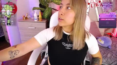 Alex   .    online show from 02/13/25, 08:45