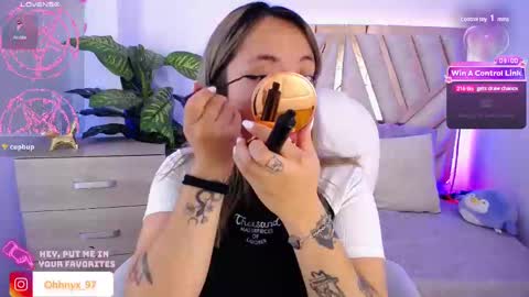 Alex   .    online show from 03/06/25, 08:59