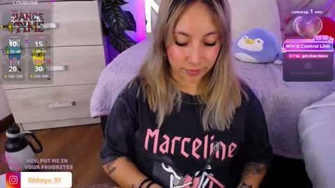 Alex   .    online show from 03/09/25, 01:56