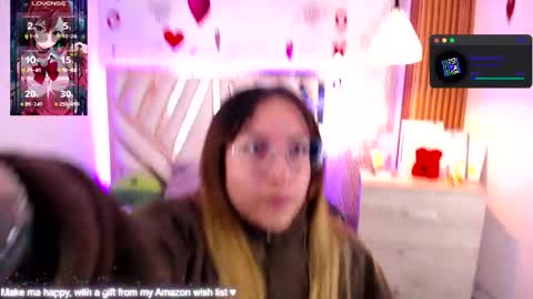 Alex   .    online show from 05/23/26, 06:07