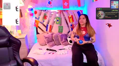 Alex   .    online show from 06/11/26, 05:27