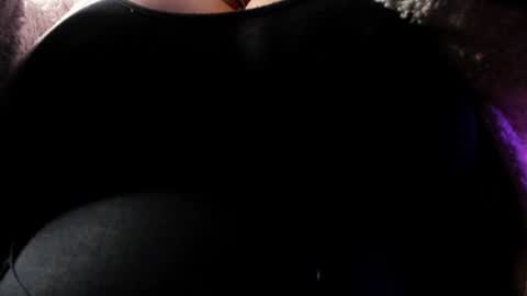 nyxchloelarah online show from 07/30/26, 04:17