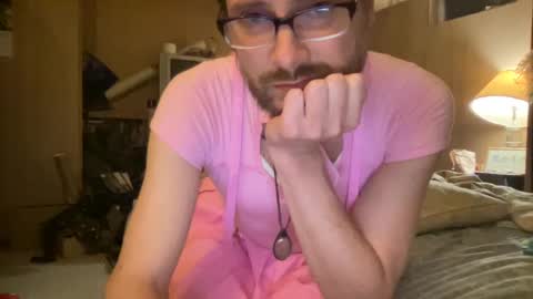 Snapshot of nyyanks232 chatting on 10/09/25, 05:38 harvestmoon online show from 10/09/25, 05:38