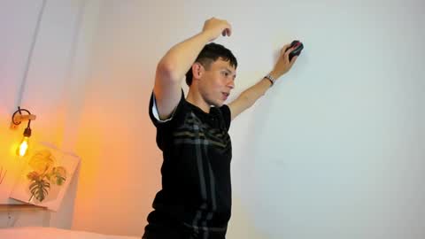 Lyam online show from 12/09/24, 05:07