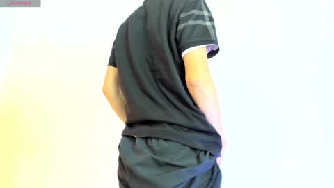 Lyam online show from 12/14/24, 03:51