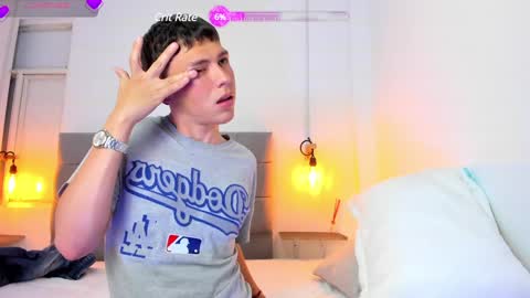 Lyam online show from 12/21/24, 08:00