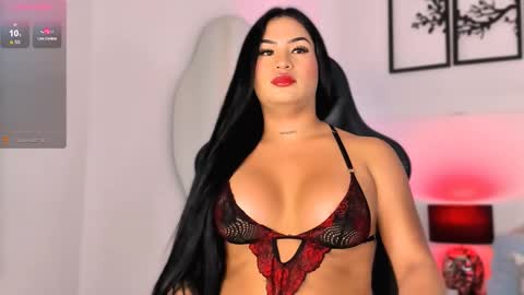 Snapshot of obedientslave_ateneha666 chatting on 12/05/24, 02:31 Luisa Instagram - Luisavinasc0 online show from 12/05/24, 02:31