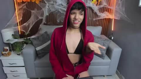 Lua  bohareal  online show from 10/13/25, 08:20