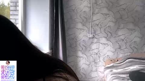 Amelia online show from 09/13/25, 04:45