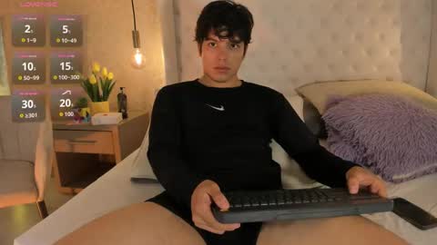 Snapshot of obsidian_soul chatting on 05/27/26, 02:58 OBSIDIAN online show from 05/27/26, 02:58