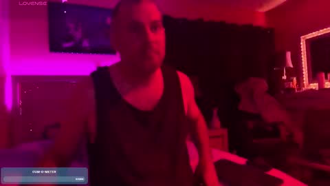 Snapshot of obsidian_stallion chatting on 09/17/25, 10:39 Obsidian stallion online show from 09/17/25, 10:39