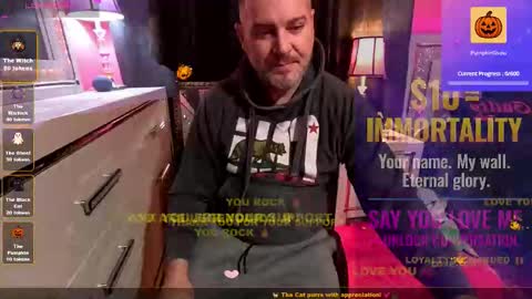 Snapshot of obsidian_stallion chatting on 10/21/25, 08:04 Obsidian stallion online show from 10/21/25, 08:04