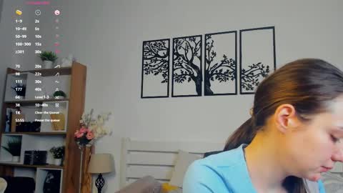 Snapshot of obsidiva chatting on 03/07/26, 08:17 Elis online show from 03/07/26, 08:17