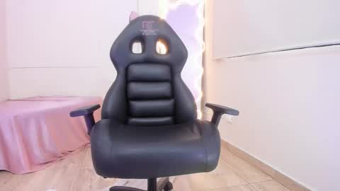 ocean_tay online show from 09/20/25, 11:33