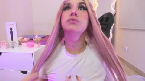 ocean_tay online show from 10/01/25, 11:05