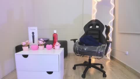 ocean_tay online show from 10/03/25, 11:18