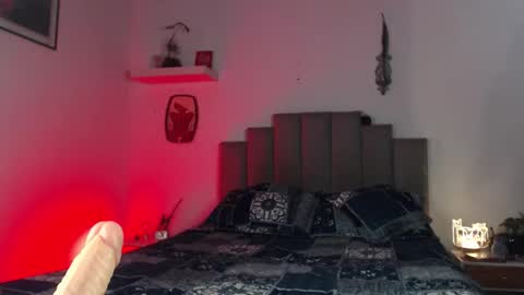 octavia blom online show from 09/18/25, 01:18